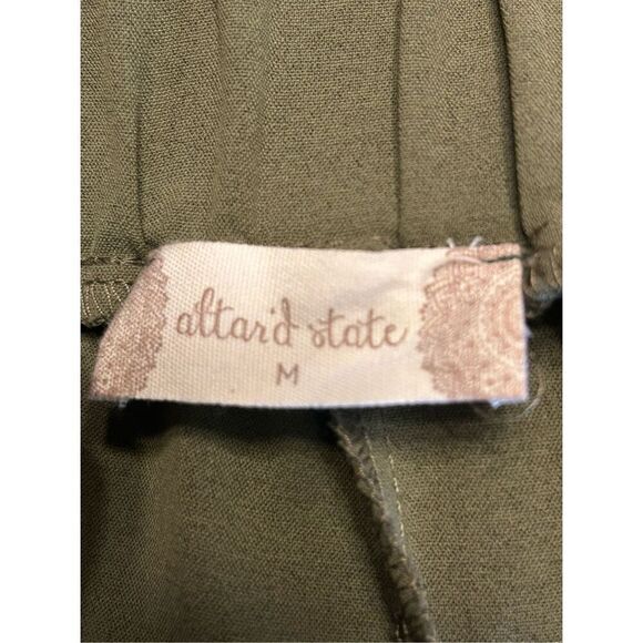 Altar'd State Womens High Waist  Paper Bag Pants Size Medium Army Green  (0968) - Picture 7 of 8